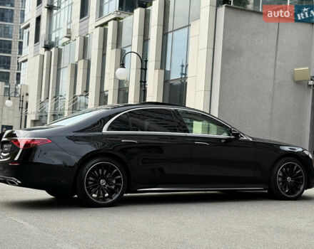 Черный Мерседес С Класс, объемом двигателя 3.98 л и пробегом 46 тыс. км за 172000 $, фото 27 на Automoto.ua