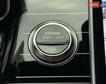 Чорний Мерседес С Клас, об'ємом двигуна 2.99 л та пробігом 17 тис. км за 180000 $, фото 77 на Automoto.ua