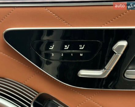 Чорний Мерседес С Клас, об'ємом двигуна 2.99 л та пробігом 17 тис. км за 180000 $, фото 61 на Automoto.ua