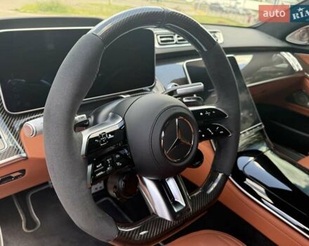 Черный Мерседес С Класс, объемом двигателя 3.98 л и пробегом 1 тыс. км за 399000 $, фото 47 на Automoto.ua