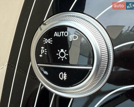 Черный Мерседес С Класс, объемом двигателя 3.98 л и пробегом 46 тыс. км за 178000 $, фото 55 на Automoto.ua