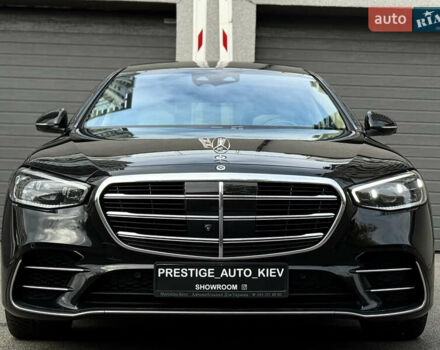Черный Мерседес С Класс, объемом двигателя 3.98 л и пробегом 46 тыс. км за 178000 $, фото 6 на Automoto.ua
