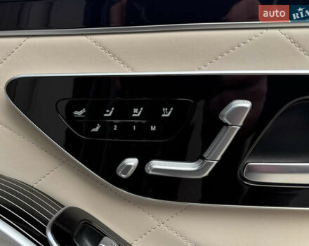 Черный Мерседес С Класс, объемом двигателя 3.98 л и пробегом 46 тыс. км за 178000 $, фото 60 на Automoto.ua