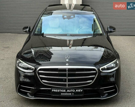 Черный Мерседес С Класс, объемом двигателя 3.98 л и пробегом 46 тыс. км за 172000 $, фото 7 на Automoto.ua