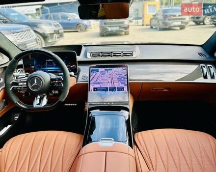 Черный Мерседес С Класс, объемом двигателя 3.98 л и пробегом 1 тыс. км за 330000 $, фото 36 на Automoto.ua