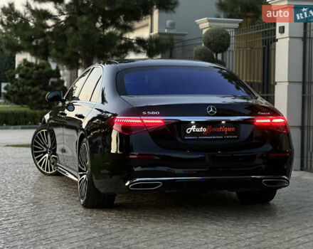 Черный Мерседес С Класс, объемом двигателя 3.98 л и пробегом 7 тыс. км за 229000 $, фото 12 на Automoto.ua