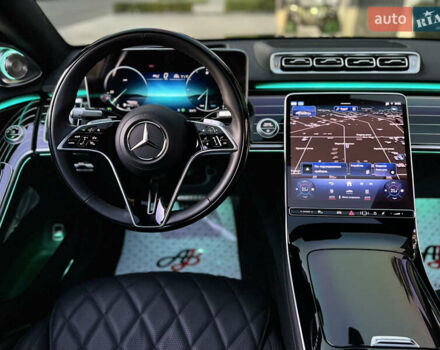 Черный Мерседес С Класс, объемом двигателя 3.98 л и пробегом 7 тыс. км за 229000 $, фото 59 на Automoto.ua