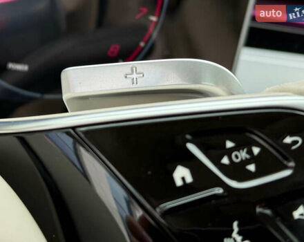 Черный Мерседес С Класс, объемом двигателя 3.98 л и пробегом 46 тыс. км за 178000 $, фото 81 на Automoto.ua