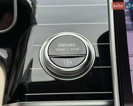 Черный Мерседес С Класс, объемом двигателя 3.98 л и пробегом 46 тыс. км за 178000 $, фото 80 на Automoto.ua