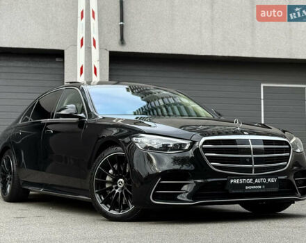 Черный Мерседес С Класс, объемом двигателя 3.98 л и пробегом 46 тыс. км за 178000 $, фото 2 на Automoto.ua