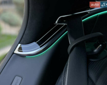 Черный Мерседес С Класс, объемом двигателя 3.98 л и пробегом 7 тыс. км за 229000 $, фото 51 на Automoto.ua