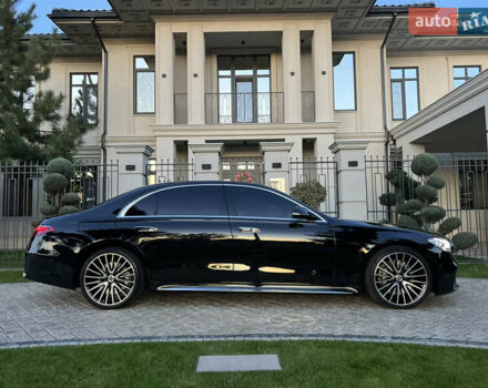 Черный Мерседес С Класс, объемом двигателя 3.98 л и пробегом 7 тыс. км за 229000 $, фото 18 на Automoto.ua