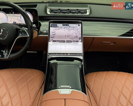 Чорний Мерседес С Клас, об'ємом двигуна 2.99 л та пробігом 17 тис. км за 180000 $, фото 69 на Automoto.ua