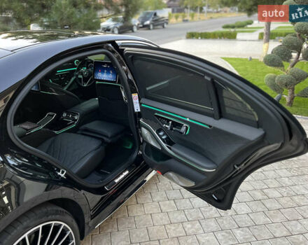 Черный Мерседес С Класс, объемом двигателя 3.98 л и пробегом 7 тыс. км за 229000 $, фото 40 на Automoto.ua