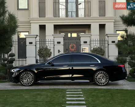 Черный Мерседес С Класс, объемом двигателя 3.98 л и пробегом 7 тыс. км за 229000 $, фото 7 на Automoto.ua