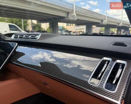 Черный Мерседес С Класс, объемом двигателя 3.98 л и пробегом 1 тыс. км за 399000 $, фото 42 на Automoto.ua