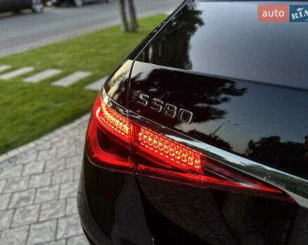 Черный Мерседес С Класс, объемом двигателя 3.98 л и пробегом 7 тыс. км за 229000 $, фото 24 на Automoto.ua