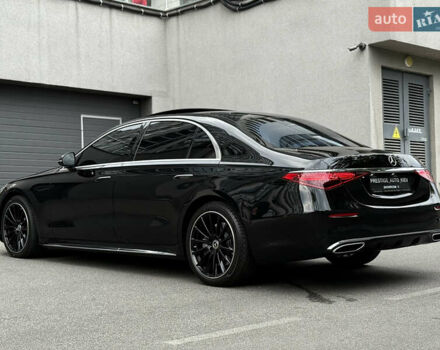 Чорний Мерседес С Клас, об'ємом двигуна 2.99 л та пробігом 17 тис. км за 180000 $, фото 24 на Automoto.ua