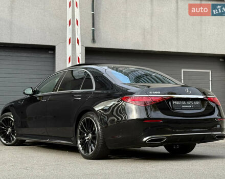 Черный Мерседес С Класс, объемом двигателя 3.98 л и пробегом 46 тыс. км за 172000 $, фото 30 на Automoto.ua
