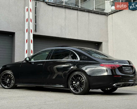 Черный Мерседес С Класс, объемом двигателя 3.98 л и пробегом 46 тыс. км за 178000 $, фото 31 на Automoto.ua