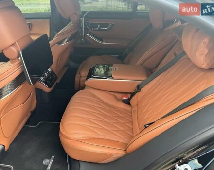 Черный Мерседес С Класс, объемом двигателя 3.98 л и пробегом 1 тыс. км за 399000 $, фото 23 на Automoto.ua