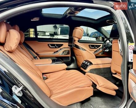 Черный Мерседес С Класс, объемом двигателя 3.98 л и пробегом 1 тыс. км за 330000 $, фото 33 на Automoto.ua