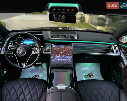 Черный Мерседес С Класс, объемом двигателя 3.98 л и пробегом 7 тыс. км за 229000 $, фото 55 на Automoto.ua