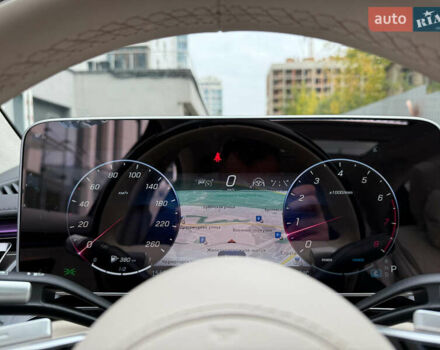 Черный Мерседес С Класс, объемом двигателя 3.98 л и пробегом 46 тыс. км за 178000 $, фото 76 на Automoto.ua