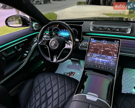 Черный Мерседес С Класс, объемом двигателя 3.98 л и пробегом 7 тыс. км за 229000 $, фото 56 на Automoto.ua