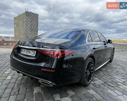 Чорний Мерседес С Клас, об'ємом двигуна 3.98 л та пробігом 13 тис. км за 223000 $, фото 2 на Automoto.ua