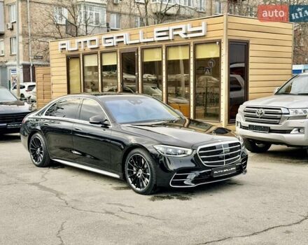 Черный Мерседес С Класс, объемом двигателя 3.98 л и пробегом 1 тыс. км за 214999 $, фото 7 на Automoto.ua