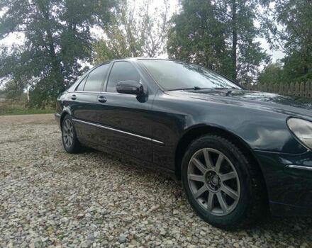 Черный Мерседес С Класс, объемом двигателя 3.2 л и пробегом 321 тыс. км за 4500 $, фото 1 на Automoto.ua
