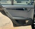 Черный Мерседес С Класс, объемом двигателя 2.2 л и пробегом 240 тыс. км за 10000 $, фото 16 на Automoto.ua