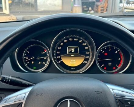 Черный Мерседес С Класс, объемом двигателя 2.2 л и пробегом 240 тыс. км за 10000 $, фото 25 на Automoto.ua