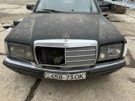 Черный Мерседес С Класс, объемом двигателя 3 л и пробегом 460 тыс. км за 1600 $, фото 1 на Automoto.ua