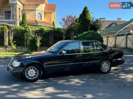 Мерседес С Класс 1993 в Ровно на Automoto.ua Черный Мерседес С Класс, объемом двигателя 3.45 л и пробегом 226 тыс. км за 5500 $, фото 1 на Automoto.ua