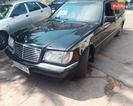 Мерседес С Класс 1994 в Киеве на Automoto.ua Черный Мерседес С Класс, объемом двигателя 3.45 л и пробегом 638 тыс. км за 4000 $, фото 1 на Automoto.ua