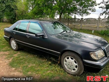 Мерседес С Класс 1995 в Еланце на Automoto.ua Черный Мерседес С Класс, объемом двигателя 3.5 л и пробегом 320 тыс. км за 3200 $, фото 1 на Automoto.ua