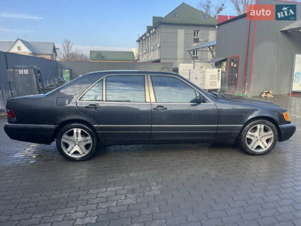 Мерседес С Класс 1995 в Черновцах на Automoto.ua Черный Мерседес С Класс, объемом двигателя 5 л и пробегом 301 тыс. км за 14500 $, фото 1 на Automoto.ua