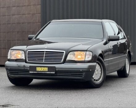 Черный Мерседес С Класс, объемом двигателя 3.2 л и пробегом 410 тыс. км за 7800 $, фото 1 на Automoto.ua