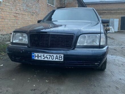 Черный Мерседес С Класс, объемом двигателя 3 л и пробегом 350 тыс. км за 4500 $, фото 1 на Automoto.ua