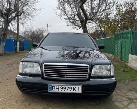 Чорний Мерседес С Клас, об'ємом двигуна 3 л та пробігом 400 тис. км за 5500 $, фото 1 на Automoto.ua