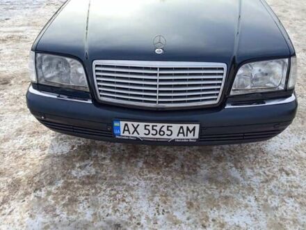 Черный Мерседес С Класс, объемом двигателя 4.2 л и пробегом 354 тыс. км за 9400 $, фото 1 на Automoto.ua