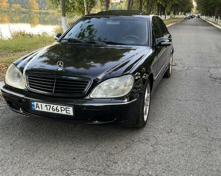 Чорний Мерседес С Клас, об'ємом двигуна 5 л та пробігом 350 тис. км за 5000 $, фото 1 на Automoto.ua