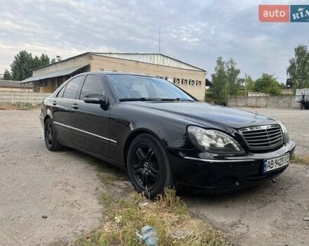 Черный Мерседес С Класс, объемом двигателя 3.2 л и пробегом 400 тыс. км за 6399 $, фото 1 на Automoto.ua