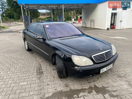 Чорний Мерседес С Клас, об'ємом двигуна 4.5 л та пробігом 300 тис. км за 2500 $, фото 1 на Automoto.ua