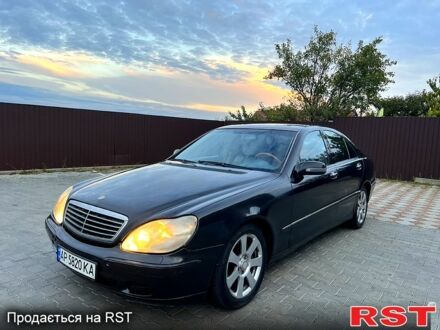 Чорний Мерседес С Клас, об'ємом двигуна 5 л та пробігом 0 тис. км за 4500 $, фото 1 на Automoto.ua