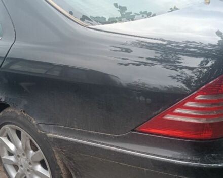 Чорний Мерседес С Клас, об'ємом двигуна 3 л та пробігом 280 тис. км за 873 $, фото 1 на Automoto.ua