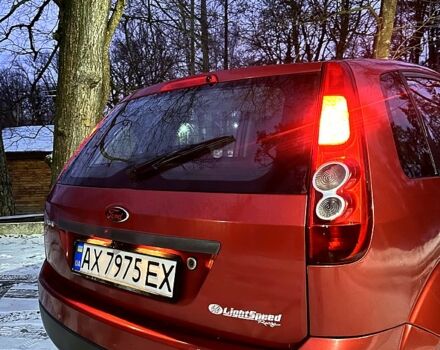 Черный Мерседес С Класс, объемом двигателя 5 л и пробегом 300 тыс. км за 4500 $, фото 1 на Automoto.ua