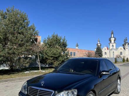 Мерседес С Класс 2001 в Львове на Automoto.ua Черный Мерседес С Класс, объемом двигателя 3.2 л и пробегом 500 тыс. км за 5700 $, фото 1 на Automoto.ua